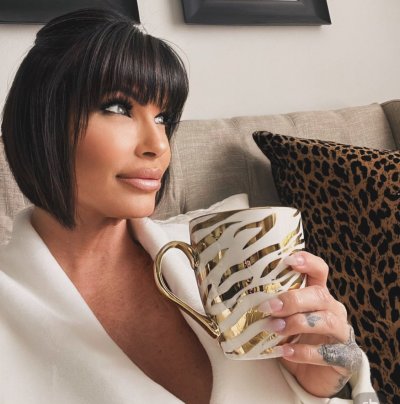 Watch Shay Fox's leaked NSFW photo on TwXstars