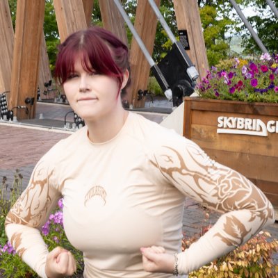 Watch Jenn's leaked NSFW photo on TwXstars