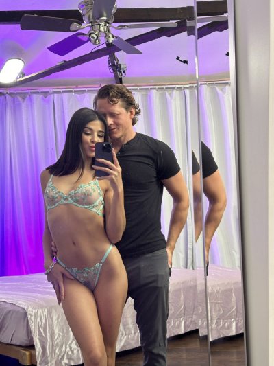 Watch Kylie Rocket's leaked NSFW photo on TwXstars