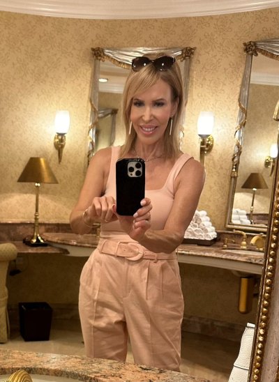 Watch Erica Lauren's leaked NSFW photo on TwXstars