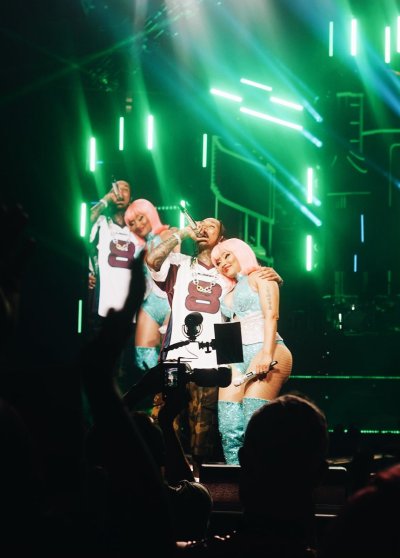 Watch T-Raww's leaked NSFW photo on TwXstars