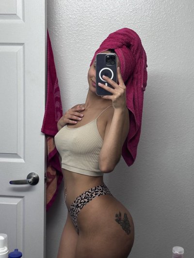 Watch TinaLaBonita💋's leaked NSFW photo on TwXstars