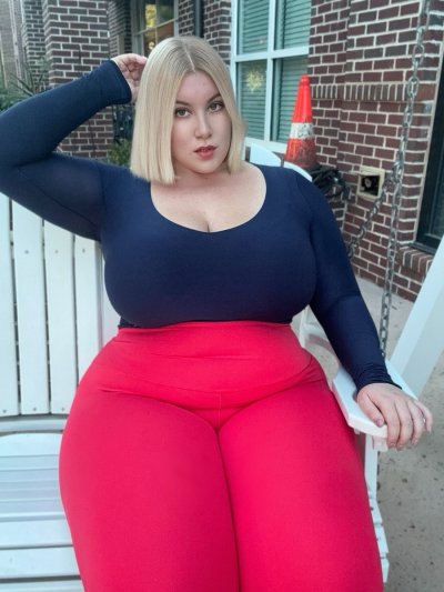 Watch Lauren💕🧚🏼‍♀️'s leaked NSFW photo on TwXstars