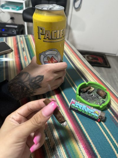 Watch sick ass foo's leaked NSFW photo on TwXstars