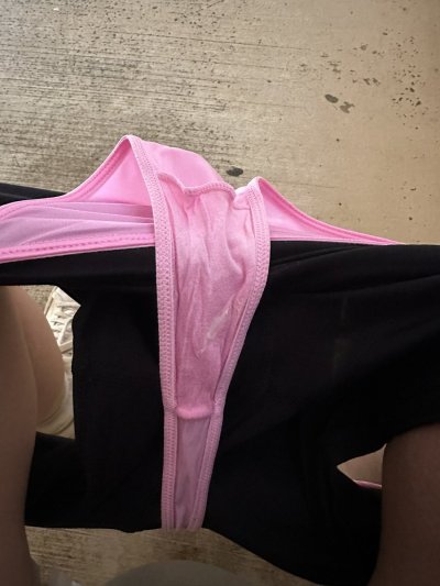 Watch sick ass foo's leaked NSFW photo on TwXstars