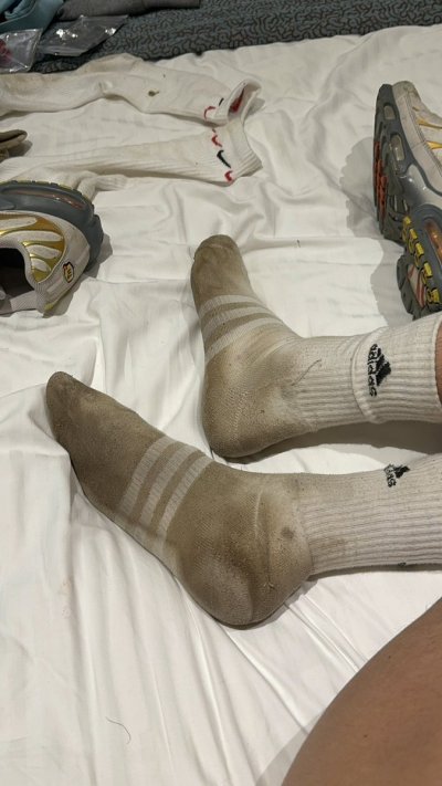 Watch sniffme_sk8boy's leaked NSFW photo on TwXstars