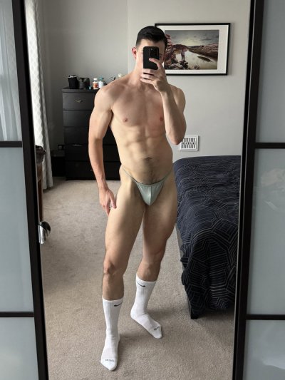 Watch babe_asaurusrex's leaked NSFW photo on TwXstars