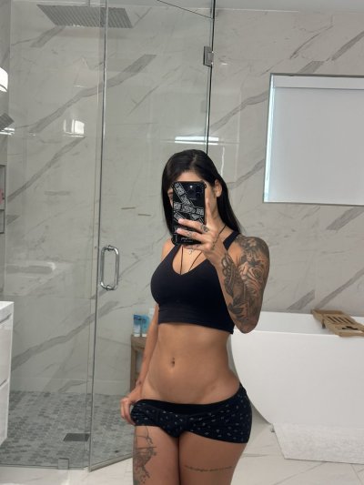 Watch Gina_valentinaxxx's leaked NSFW photo on TwXstars