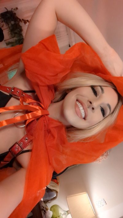 Watch Audrey's leaked NSFW photo on TwXstars