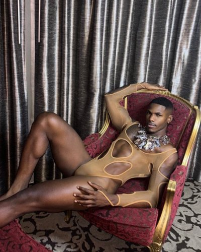 Watch Hello Fresh's leaked NSFW photo on TwXstars