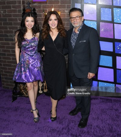 Watch Maria Canals-Barrera's leaked NSFW photo on TwXstars