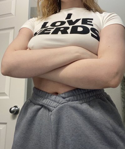 Watch Eve 💗🌸's leaked NSFW photo on TwXstars