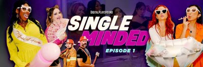 Watch Marv's leaked NSFW photo on TwXstars