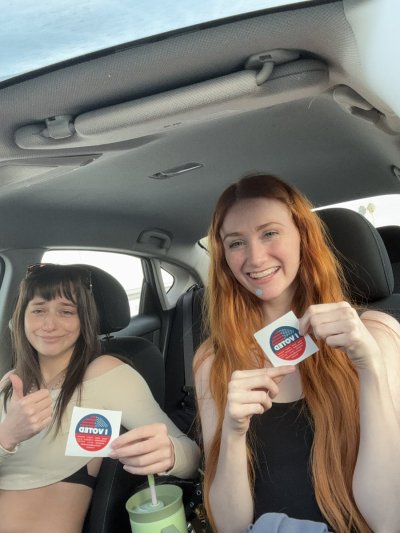 Watch Scarlet Skies's leaked NSFW photo on TwXstars