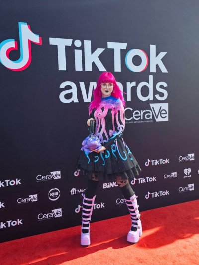 Watch Rosie ★ Pinipy 🇦🇺's leaked NSFW photo on TwXstars