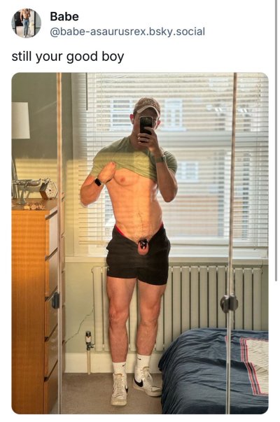 Watch babe_asaurusrex's leaked NSFW photo on TwXstars