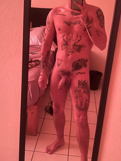 Watch Nico's leaked NSFW photo on TwXstars