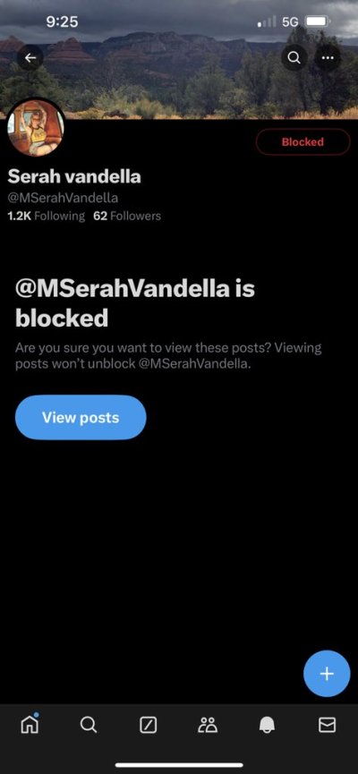 Watch Sarah Vandella's leaked NSFW photo on TwXstars