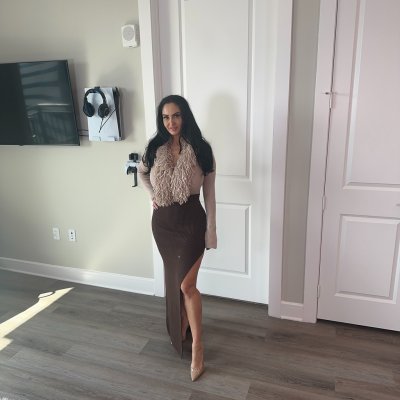 Watch Ava Addams's leaked NSFW photo on TwXstars