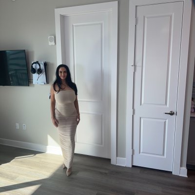 Watch Ava Addams's leaked NSFW photo on TwXstars