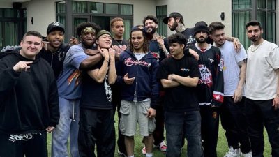 Watch RageUpdates (fb?)'s leaked NSFW photo on TwXstars