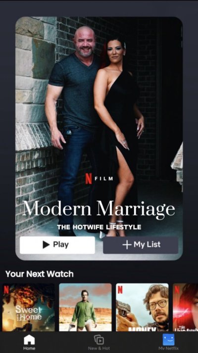 Watch Hotwife Brooke Blaze's leaked NSFW photo on TwXstars