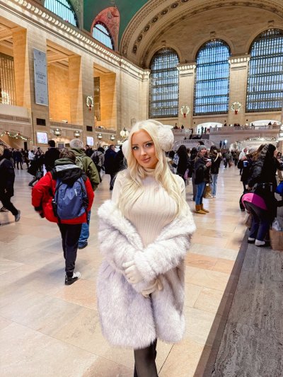 Watch Kristen Lanae's leaked NSFW photo on TwXstars