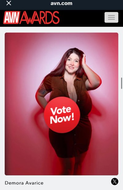 Watch Demora Avarice's leaked NSFW photo on TwXstars