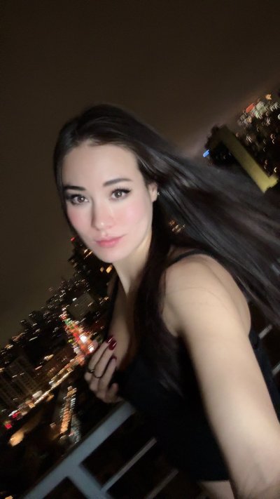 Watch JenfoxxUwU's leaked NSFW photo on TwXstars