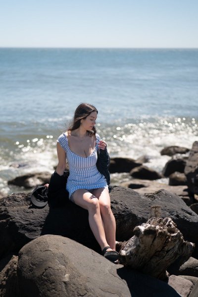 Watch Danielle's leaked NSFW photo on TwXstars