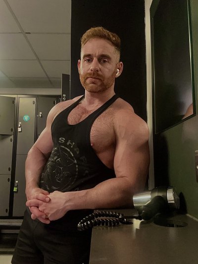 Watch Jonasjacksonxxx's leaked NSFW photo on TwXstars