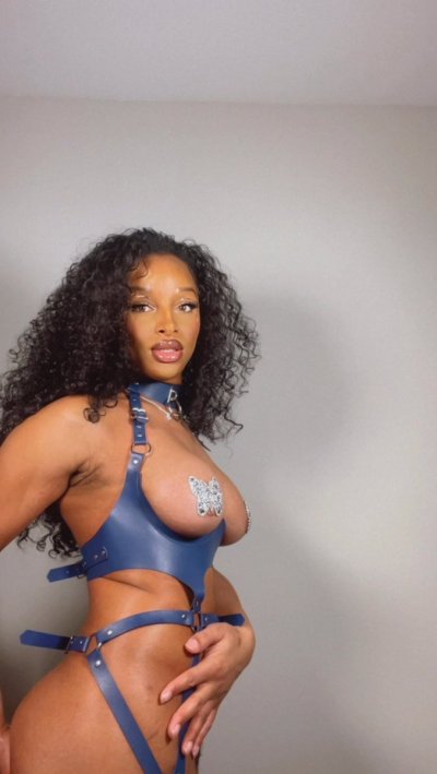 Watch T.S. Baby Doll🦄's leaked NSFW photo on TwXstars