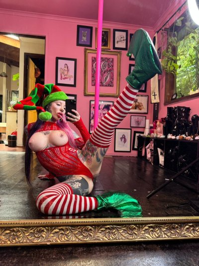 Watch Kellie panther 🦄's leaked NSFW photo on TwXstars