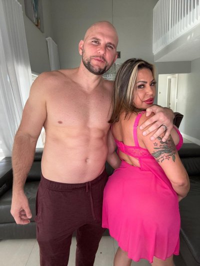 Watch Julianna Vega's leaked NSFW photo on TwXstars