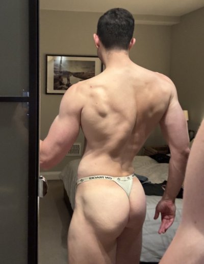 Watch babe_asaurusrex's leaked NSFW photo on TwXstars