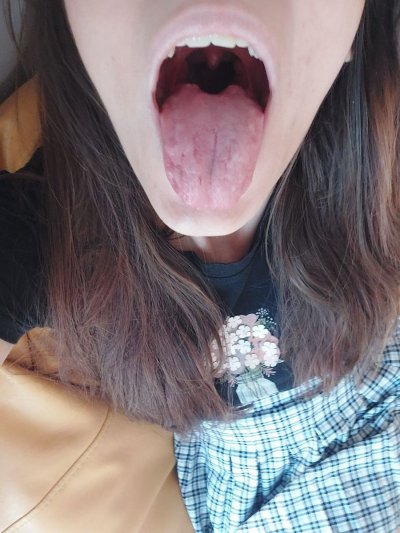 Watch Giantess Beatrice's leaked NSFW photo on TwXstars