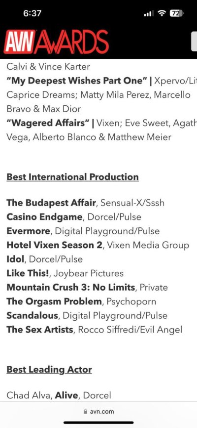 Watch Melody's leaked NSFW photo on TwXstars