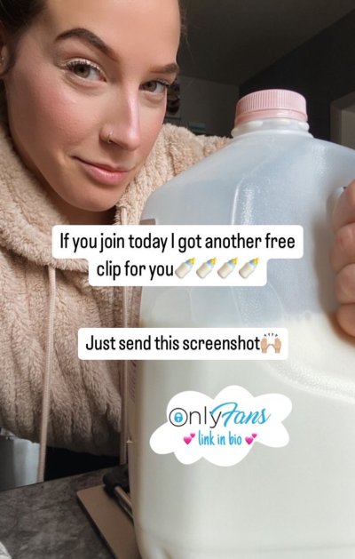 Watch omgits_justina's leaked NSFW photo on TwXstars