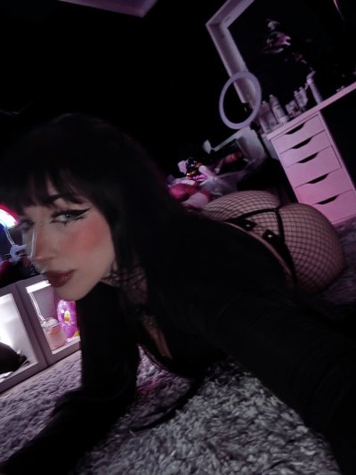 Watch nordlys's leaked NSFW photo on TwXstars