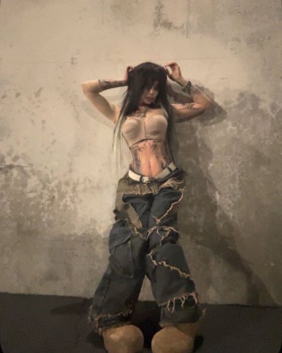 Watch zombrii 🤍's leaked NSFW photo on TwXstars