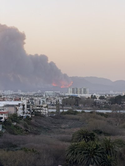 Watch Lauren Summer's leaked NSFW photo on TwXstars