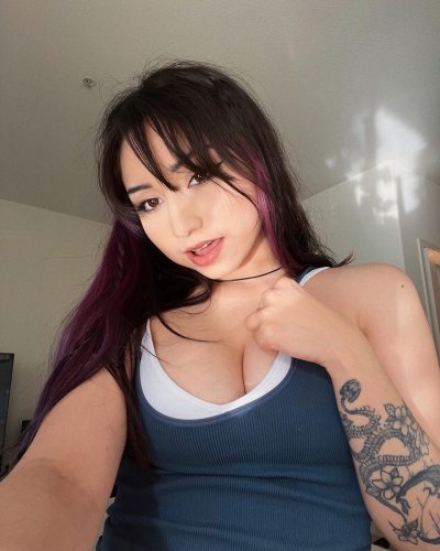 Watch ☆SxnpaiJade☆'s leaked NSFW photo on TwXstars