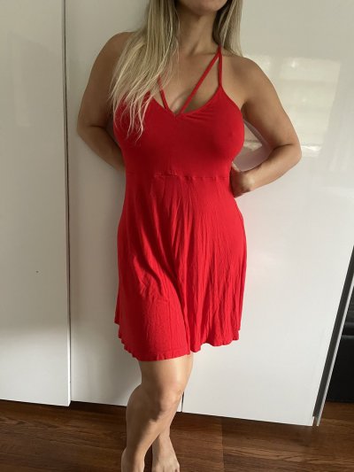 Watch Thesexywifefl's leaked NSFW photo on TwXstars