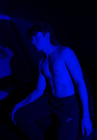 Watch itsevanwade's leaked NSFW photo on TwXstars