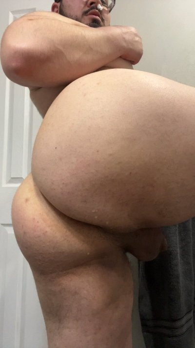 Watch callmebabyboi's leaked NSFW photo on TwXstars