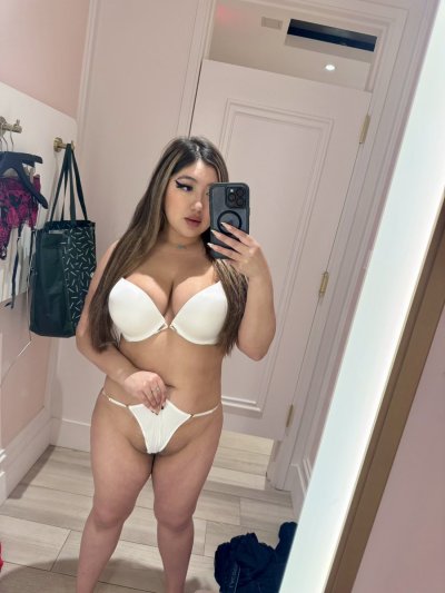 Watch Lana Kay's leaked NSFW photo on TwXstars