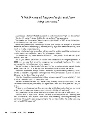 Watch Angel Youngs😇's leaked NSFW photo on TwXstars