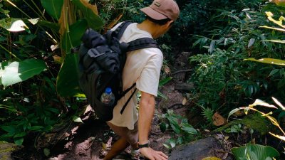 Watch Lola & James's leaked NSFW photo on TwXstars