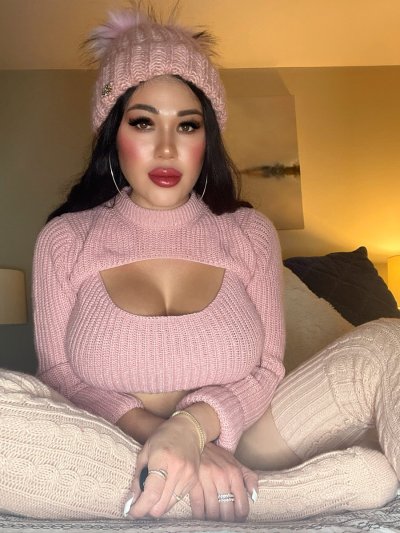 Watch Eden Levine's leaked NSFW photo on TwXstars