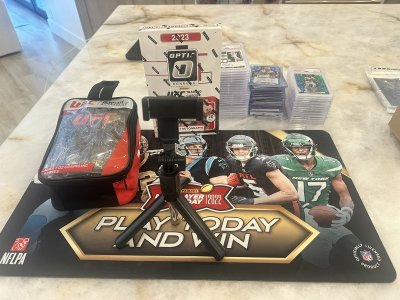 Watch Paige VanZant's leaked NSFW photo on TwXstars